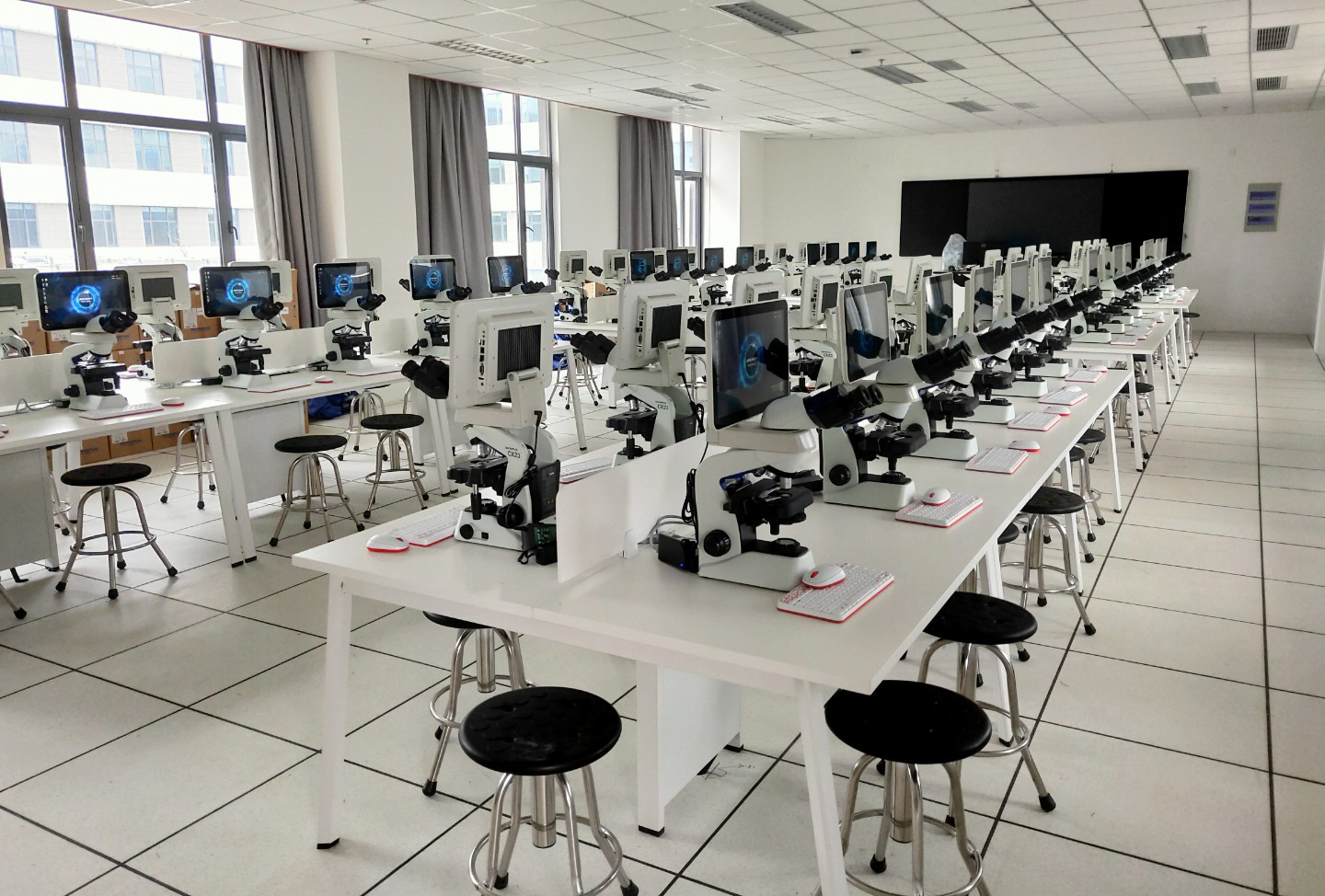 ���뻥����ѧʵ��ϵͳ